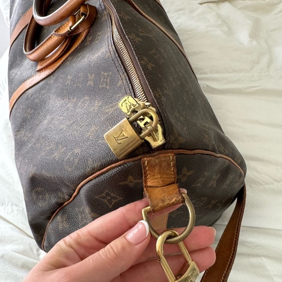 LOUIS VUITTON
Monogram Keepall 60 - Picture 2 of 10